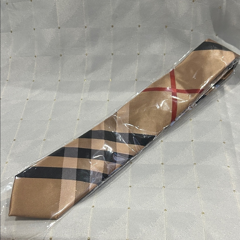 NECK TIE